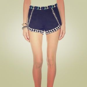 NWOT Free People Petal Embroidered Shorts size 8